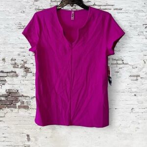 MTA Sport Women's Vibrant Magenta Short Sleeve Tee